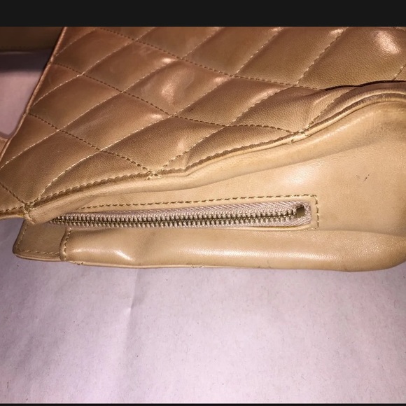 authentic CHANEL vintage Zip Top 3 Section SATCHEL - Picture 8 of 13